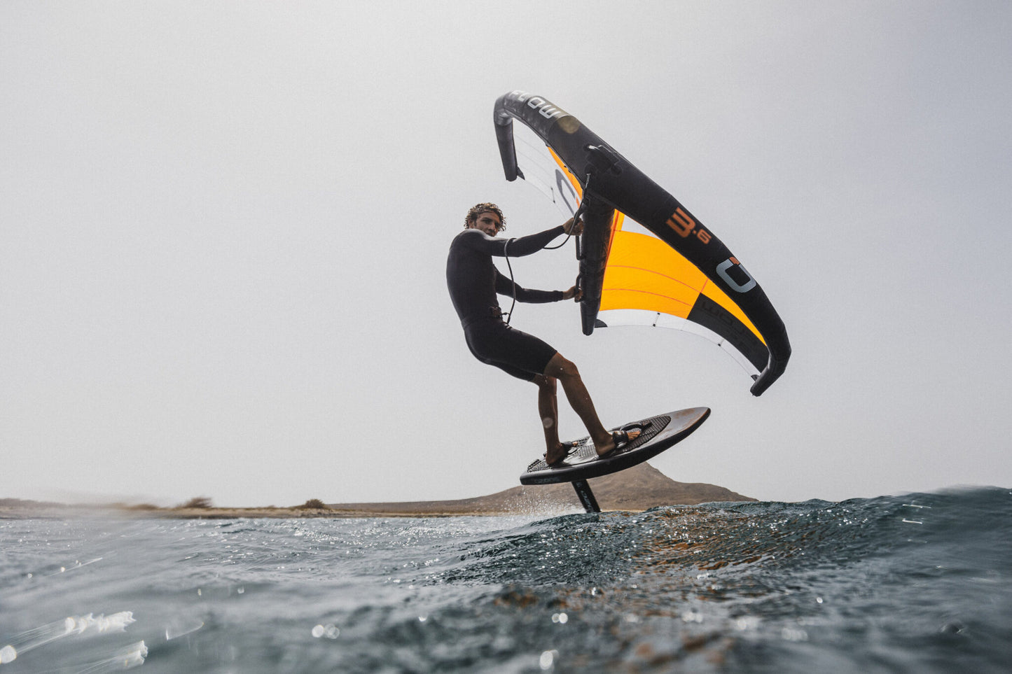 FLOW - Wing with bag and waist leash